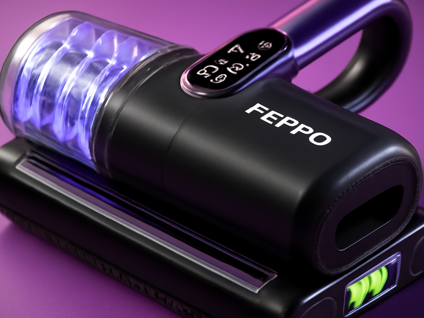 Close-up of FEPPO mattress vacuum nozzle showing suction opening and dust chamber detail